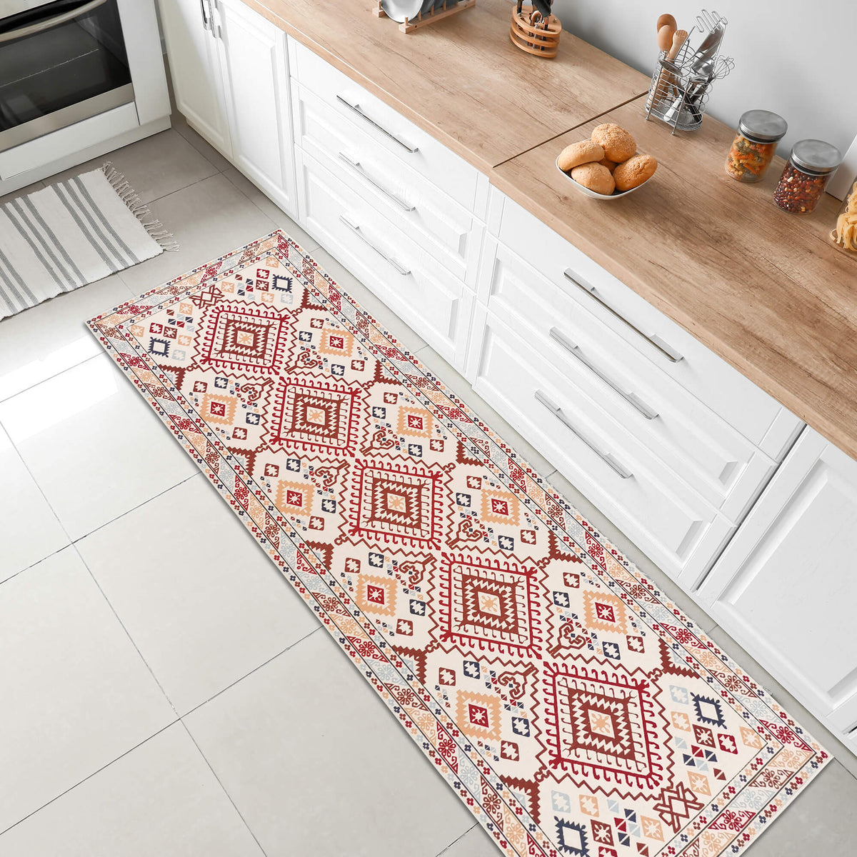 Vernal Yonker Red/Brown/Beige Machine Washable Rug